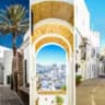 Get to know Vejer, its corners, its history and its customs.