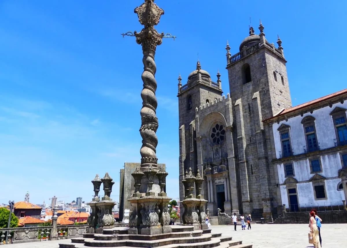 Best of Porto Tour + Port Wine Tasting & Exclusive E-Book
