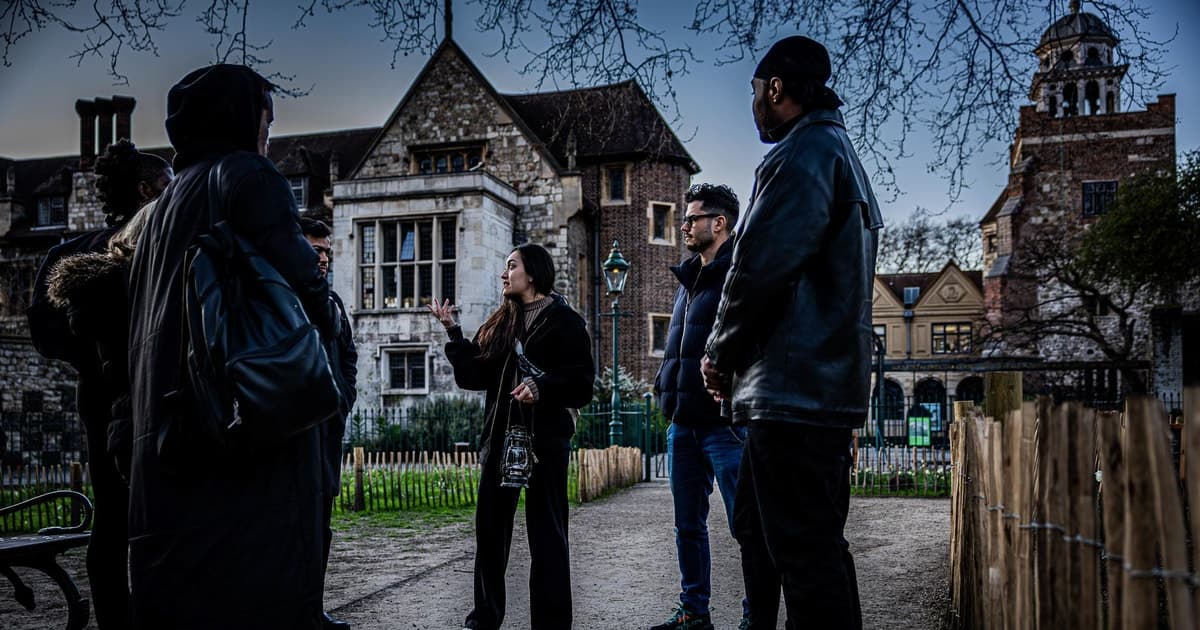 London: Ghosts, Legends & Mysteries Night Walking Tour