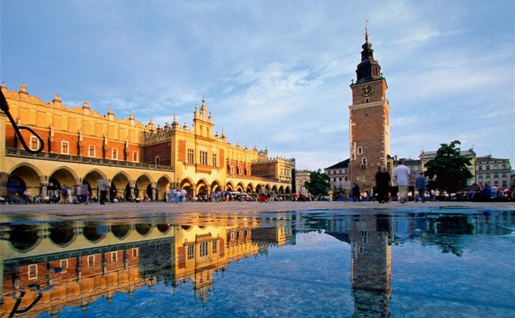 Torre del antiguo Ayuntamiento Cracovia