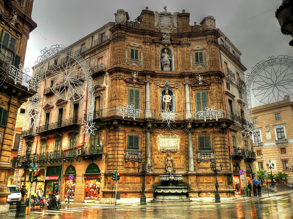 Plaza Quattro Canti, Palermo